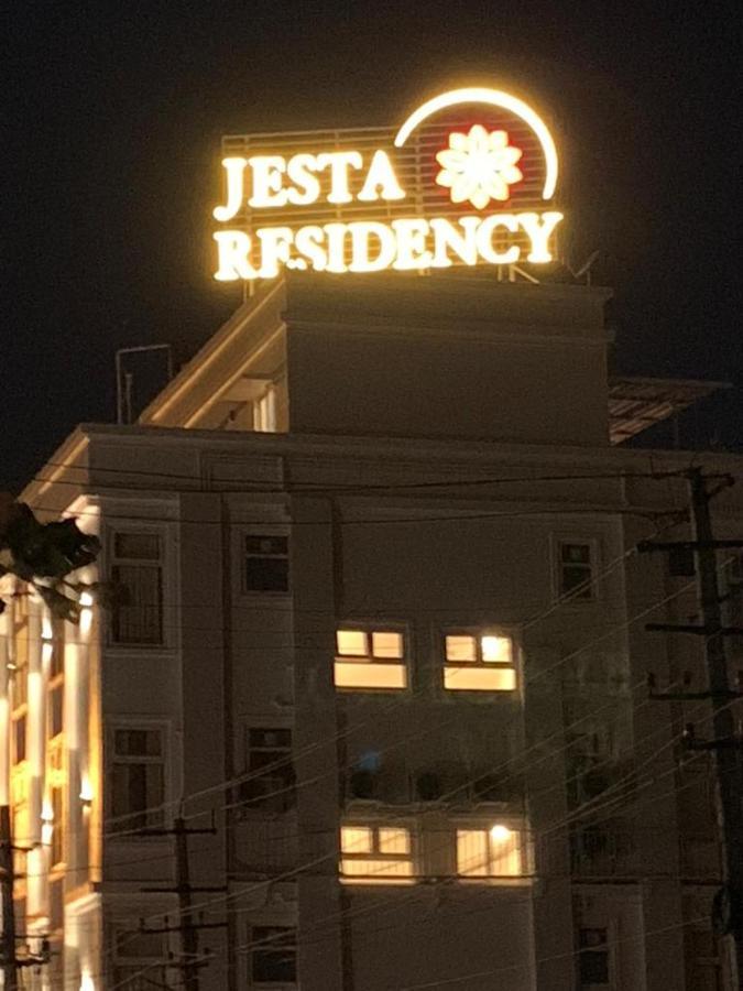 Jesta Residency Hotel Hassan Exterior photo